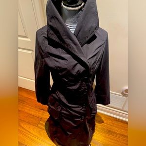 Calvin Klein Elegant lightweight pea coat. Size small.